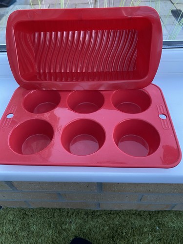Non stick red silicone loaf - non,